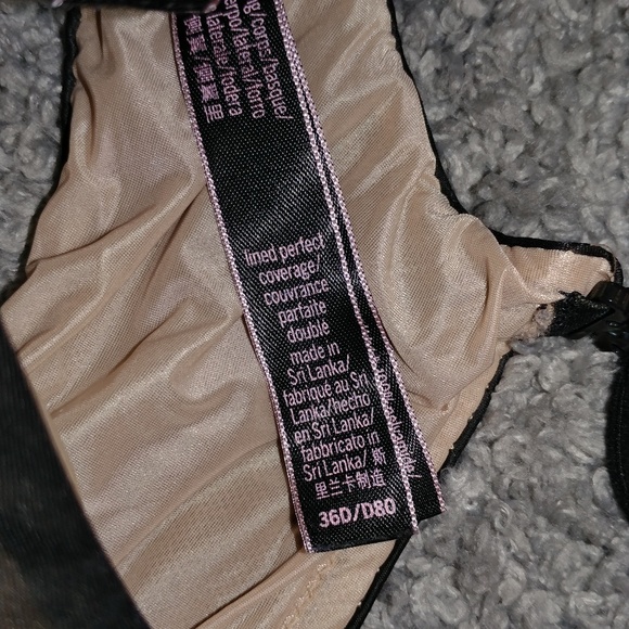 Victoria's Secret 36D bundle - Picture 4 of 7
